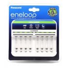 Lader Panasonic eneloop BQ-CC63 voor 1-8 NiMH AA, AAA Batterijen Lader Panasonic eneloop BQ-CC63 voor 1-8 NiMH AA, AAA Batterijen